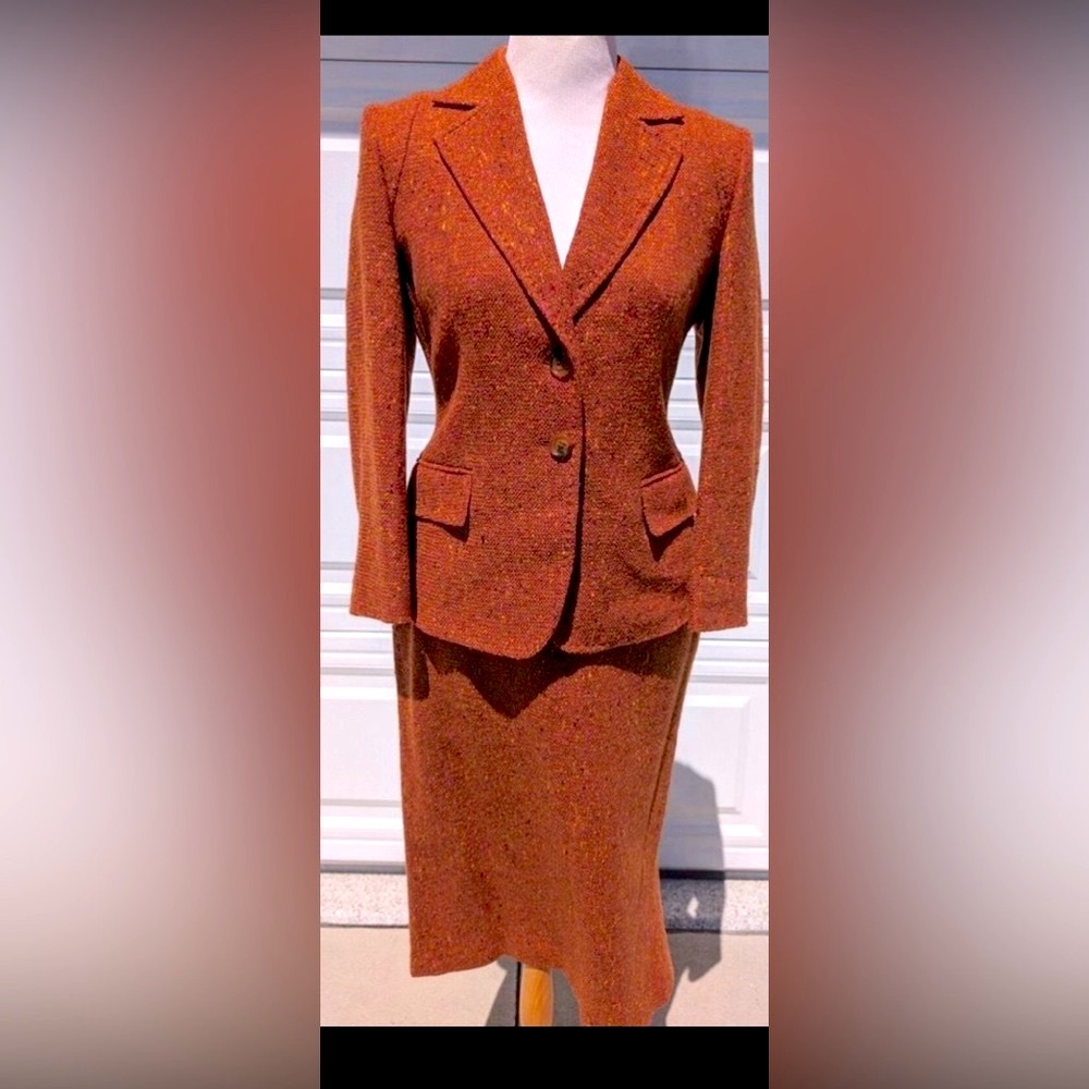 Vintage Max Mara Tweed Suit  Russets sz 6